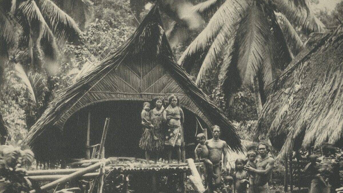 You are currently viewing Les Mentawaï : survivance des traditions